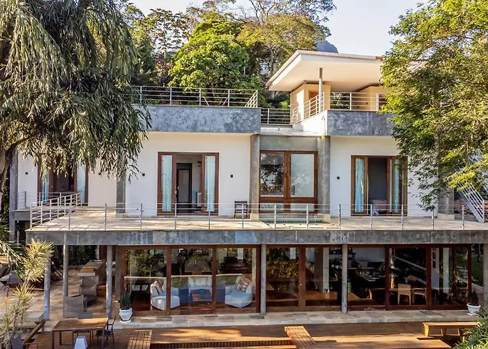 Villa D\'Exception A Joa